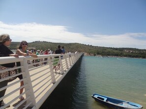 Una playa cerca