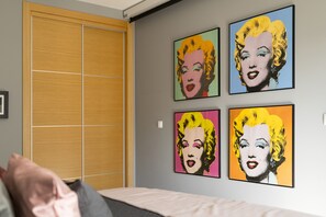 2 Schlafzimmer, Zimmersafe, Bügeleisen/Bügelbrett, Reisekinderbett