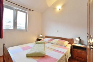 2 bedrooms, free WiFi, bed sheets