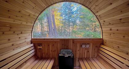 Private 5 Acres on Nisqually River, 2 King Beds