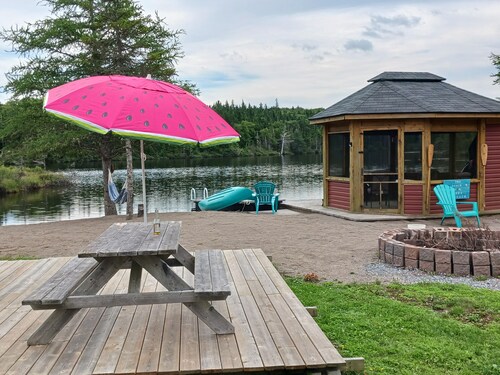 Fiddler's Lake Escape Vacation Apartment