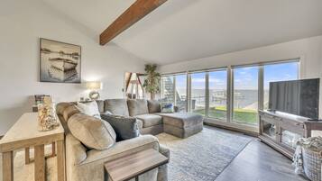 Smart-TV, peis og stereoanlegg