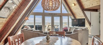 Sandy Beach Retreat | Lakefront on Big Spirit Lake