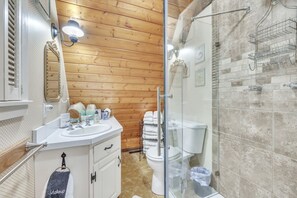 SĂšche-cheveux, serviettes fournies