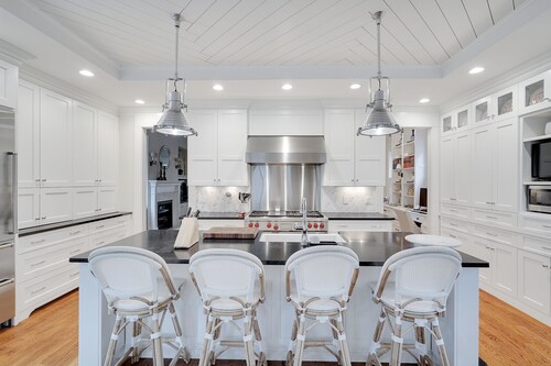 Historic, Luxury House in Prime Location