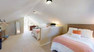 2 chambres, fer et planche à repasser, Wi-Fi gratuit, draps fournis