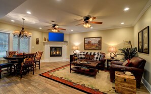 Smart TV, fireplace, offices