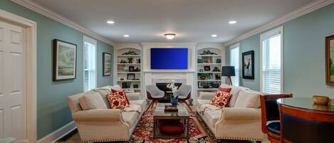 Smart TV, fireplace, offices