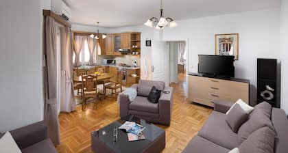 Apartment Mozart - Two bedroom apartment with terrace