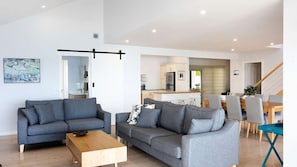 TV, fireplace - Northstar on Mollymook Beach - Significant ocean views from every window! (Mollymook Beach)