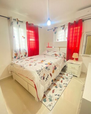 3 chambres, Wi-Fi gratuit, draps fournis