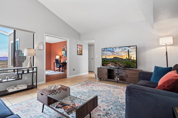 Smart TV, reproductor de DVD y oficina 