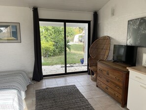 4 camere, ferro/asse da stiro, Wi-Fi, lenzuola