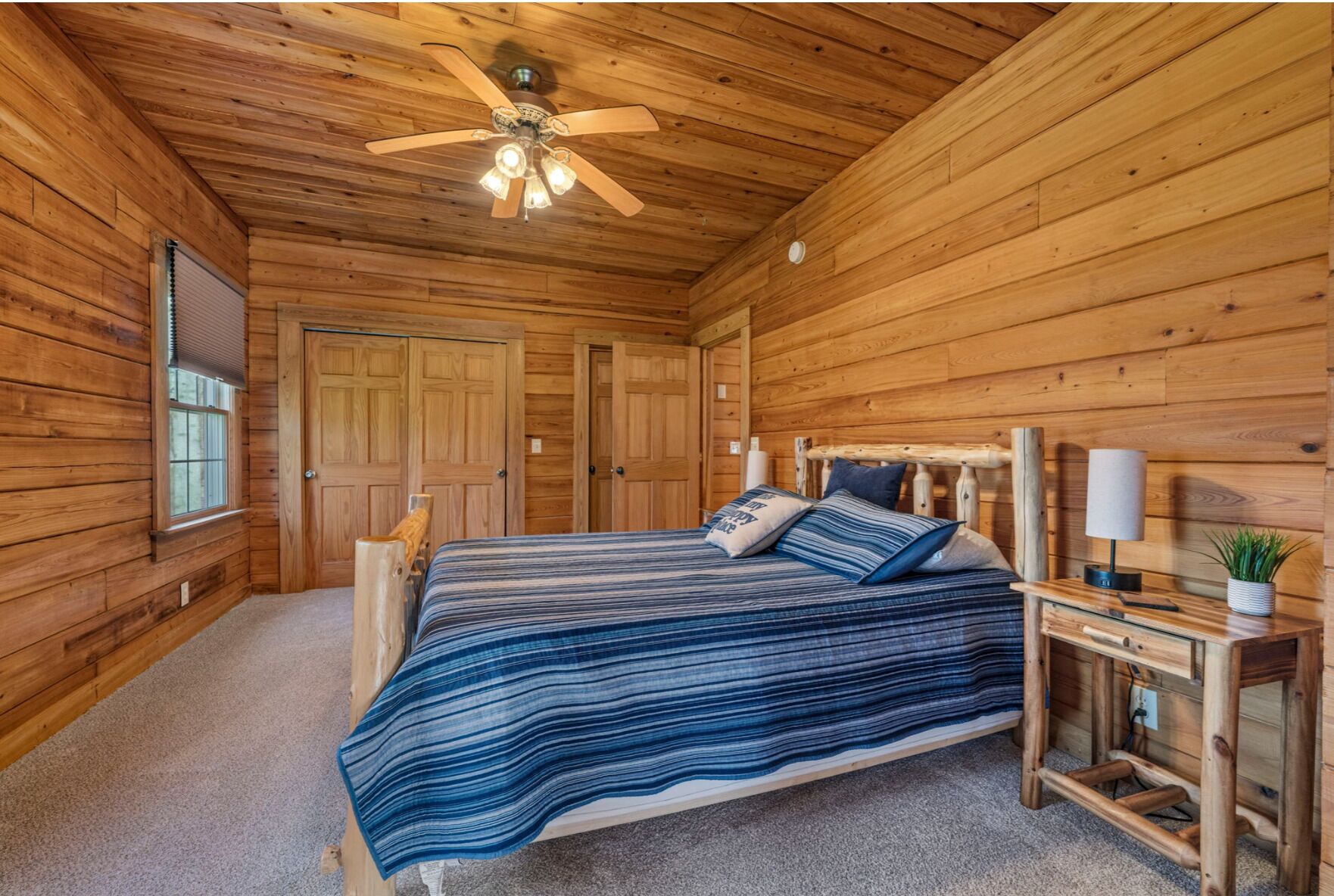 3 bedrooms, desk, free WiFi, bed sheets