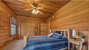 3 chambres, bureau, Wi-Fi gratuit, draps fournis