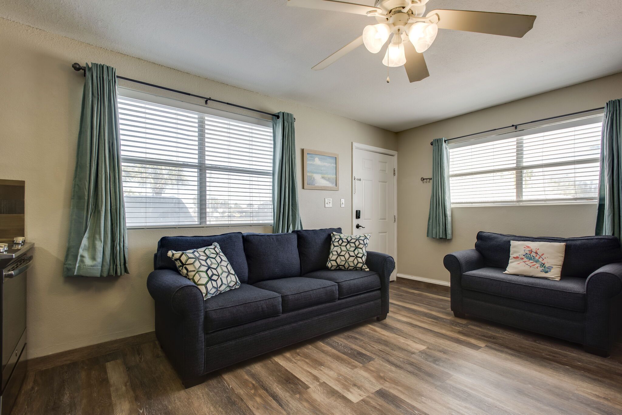 Vacation Condo just steps from the beach!