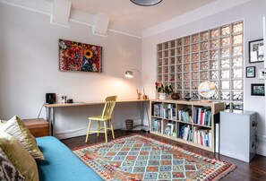 Fernseher, Bücher