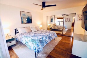 2 bedrooms, desk, iron/ironing board, WiFi