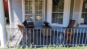 Apartment, Private Bathroom | Terrace/patio