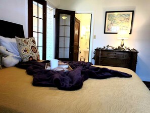 1 chambre, bureau, fer et planche à repasser, Wi-Fi gratuit