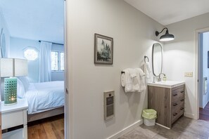 2 chambres, accès au Wi-Fi (inclus), literie fournie