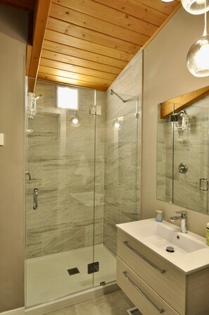 Ducha y bañera combinadas