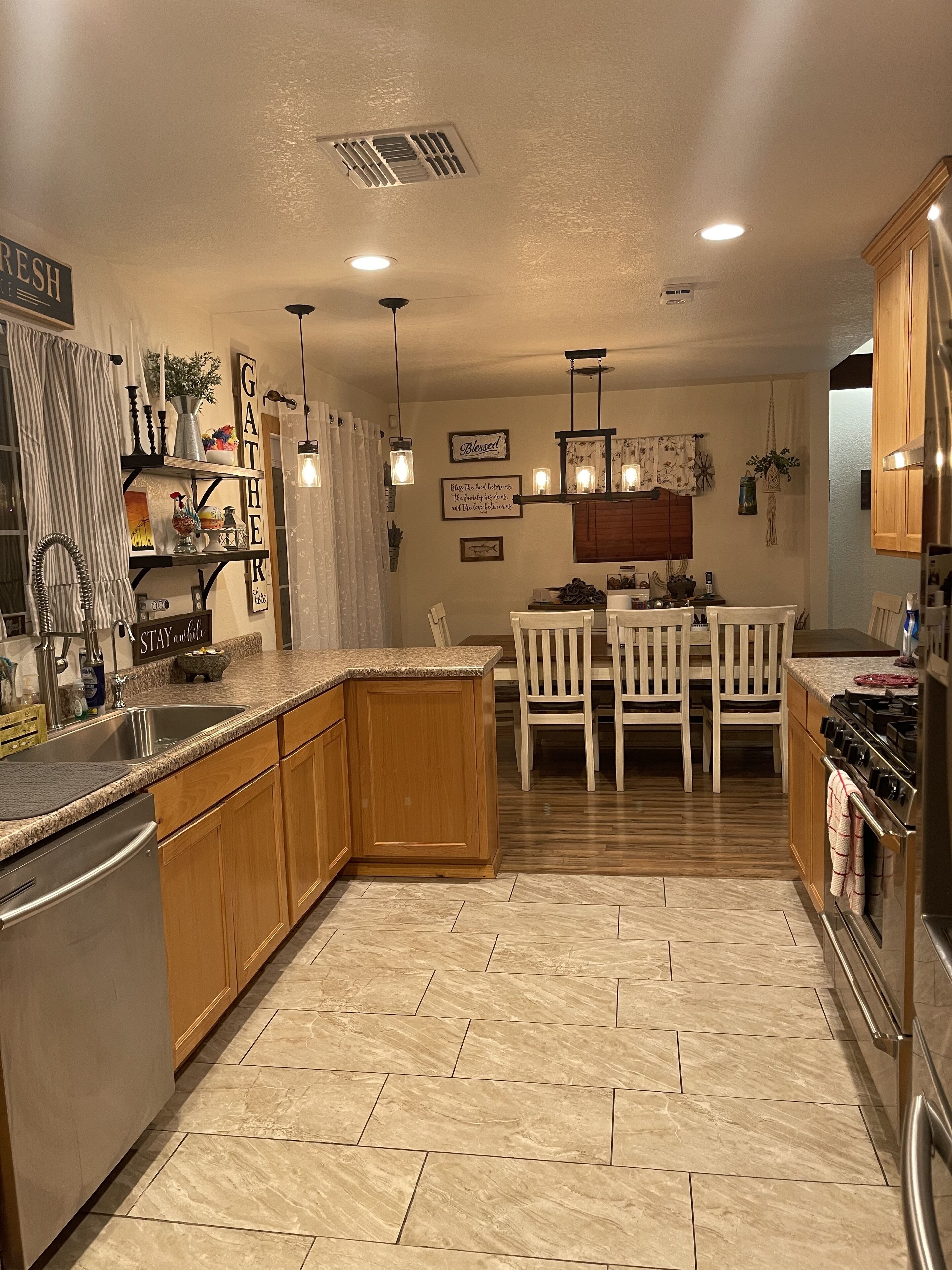 Cheerful 4 bedroom two story house