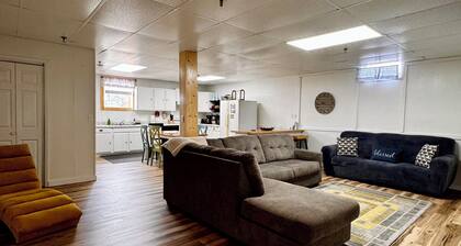 The Basement-Spacious, 4 Bed Apartment, Located in Downtown Munising