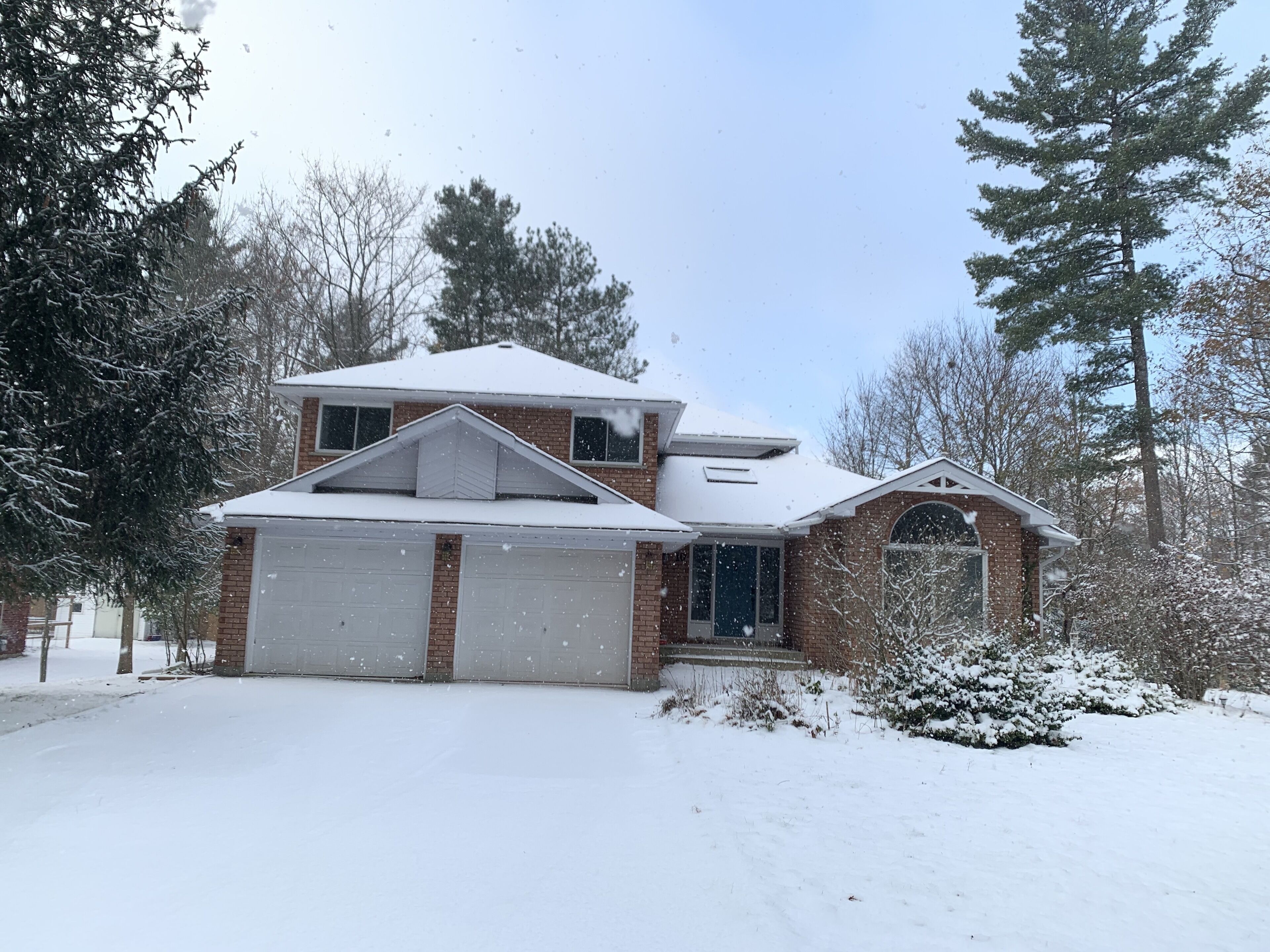 Tiny Beach Cottage 2