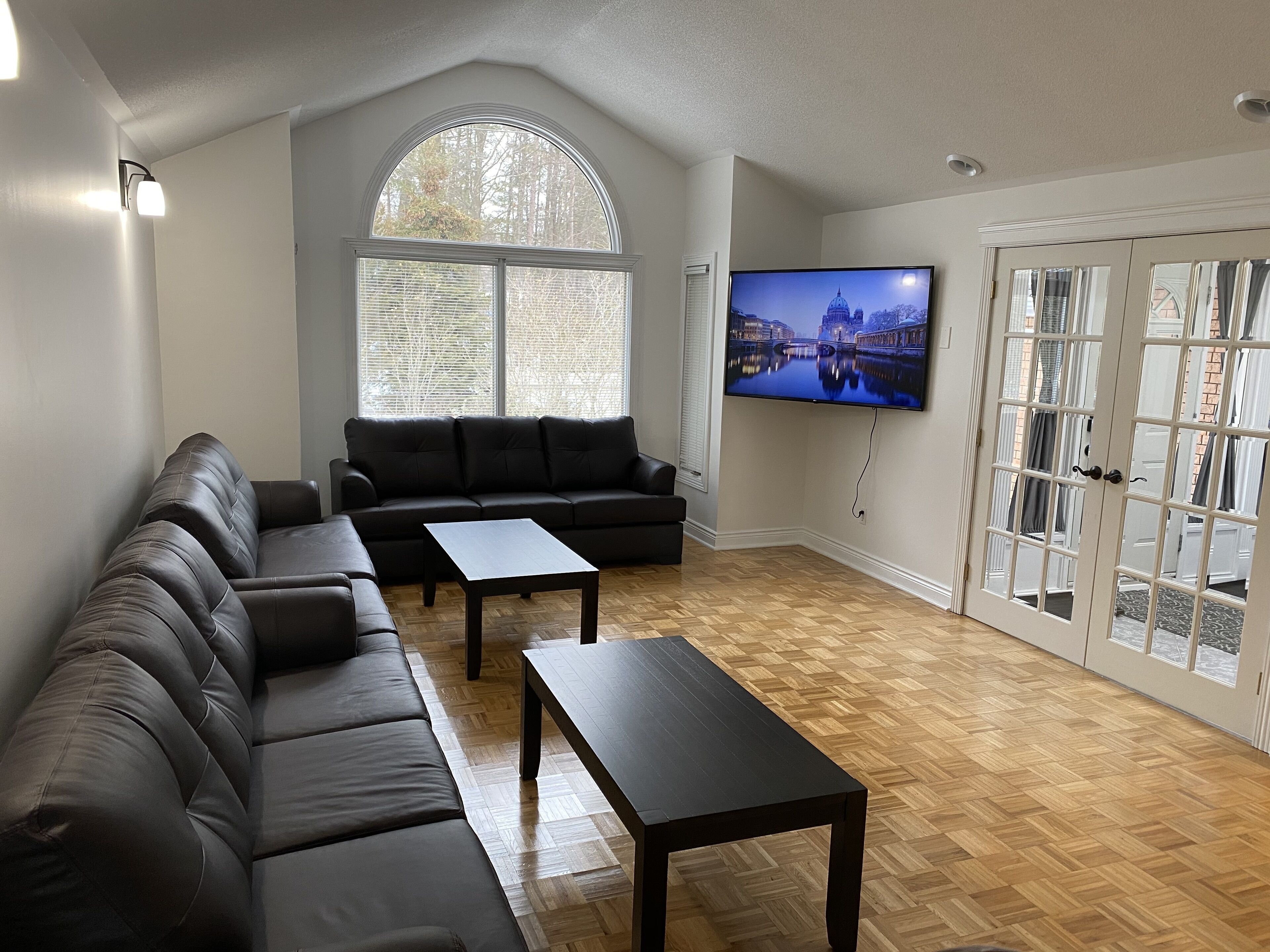 Tiny Beach Cottage 2