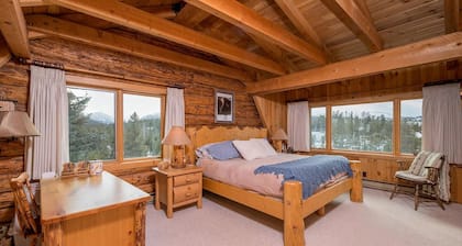 Cozy Cabin