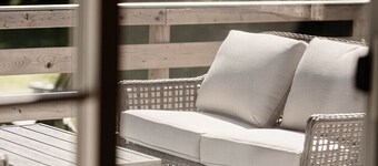 Brackley Beach retreat- 2 min from the beach<br>Open windows 2 feel an ocean breeze