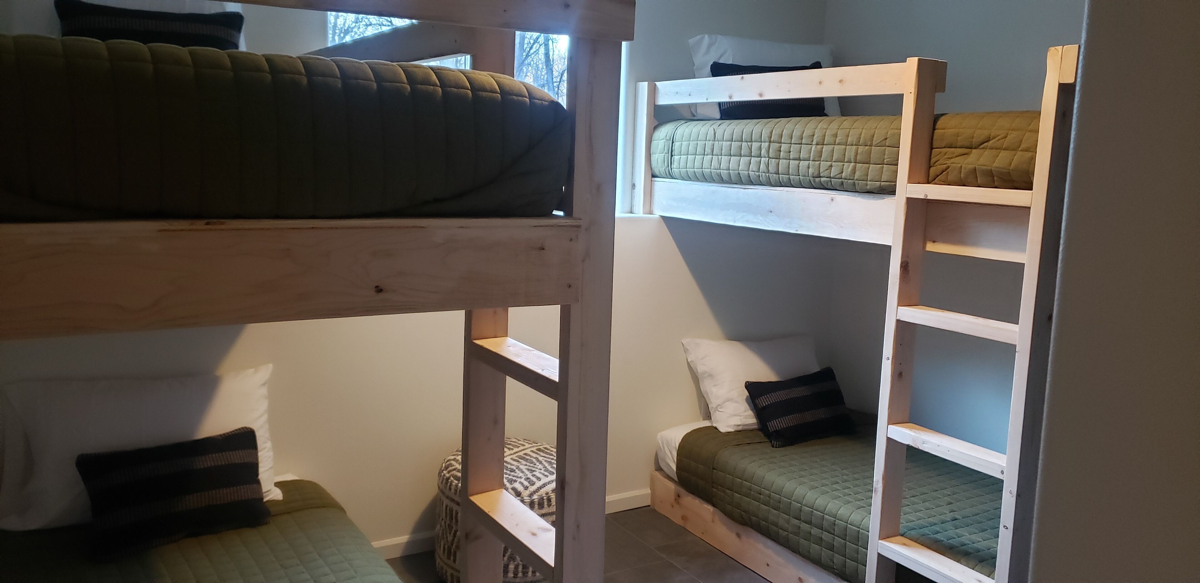 Shady Creek Cabin - Family Friendly Getaway Near Lake