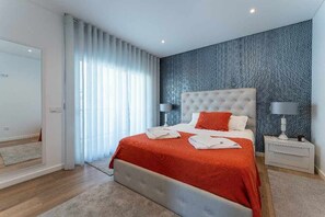 2 bedrooms, iron/ironing board, WiFi, bed sheets - T2 Fonte da Vila (Pederneira)