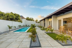 Pool - NEW - AmazingStudio Close 2 Palm & Eagle Beach (Noord)