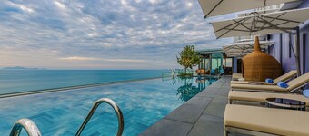 Le Sands Oceanfront Danang Hotel