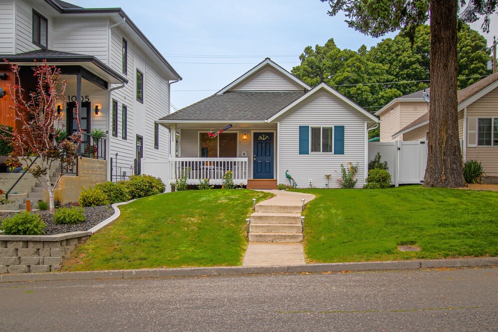 Dog-Friendly Home with Fireplace, Deck, Central AC, Private W/D, & WiFi