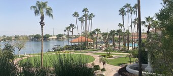 Beautiful Val Vista Lakes home with private heated pool in Gilbert, Arizona!