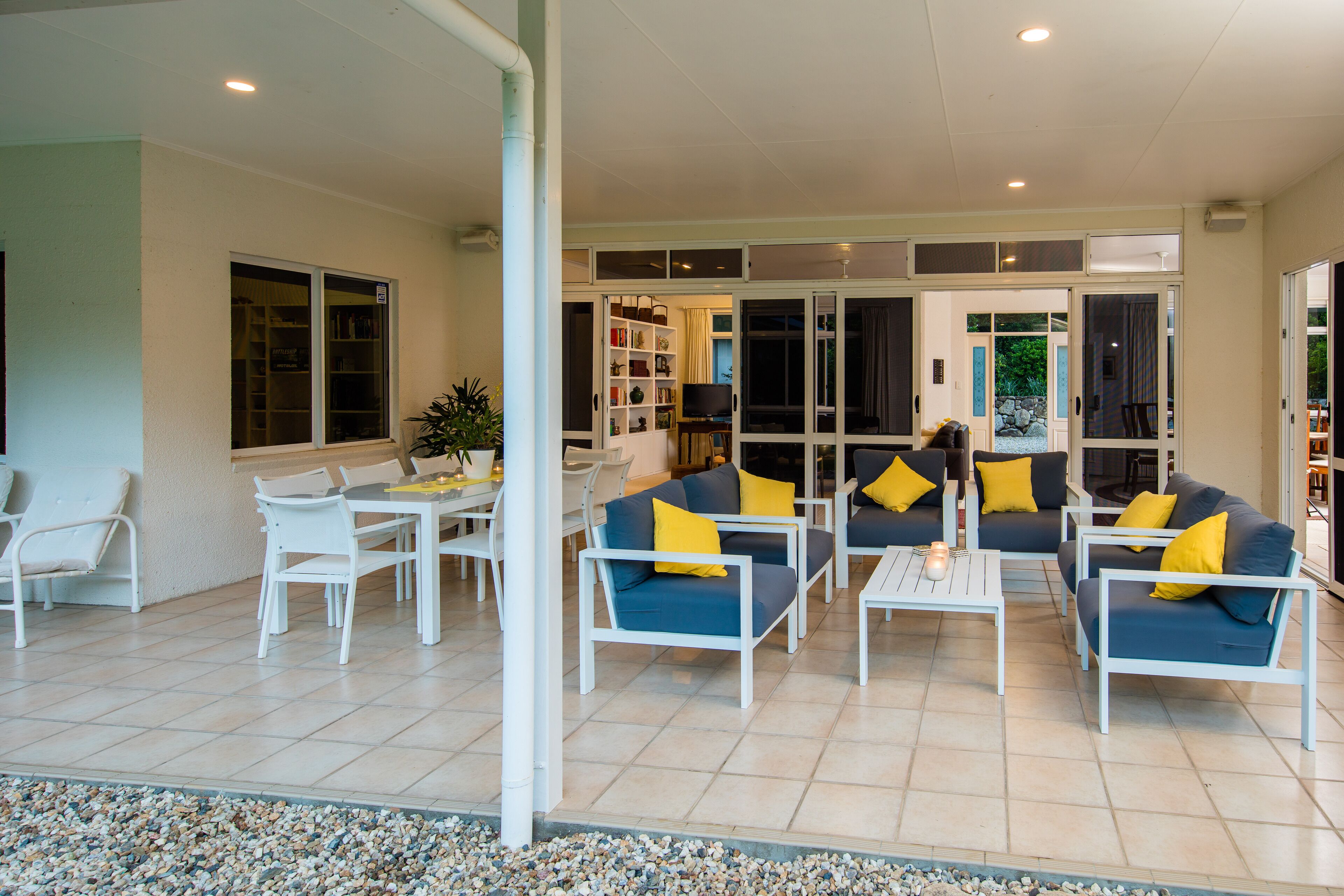 Luxury Home in Nature surrounded by Wallabies — image 18