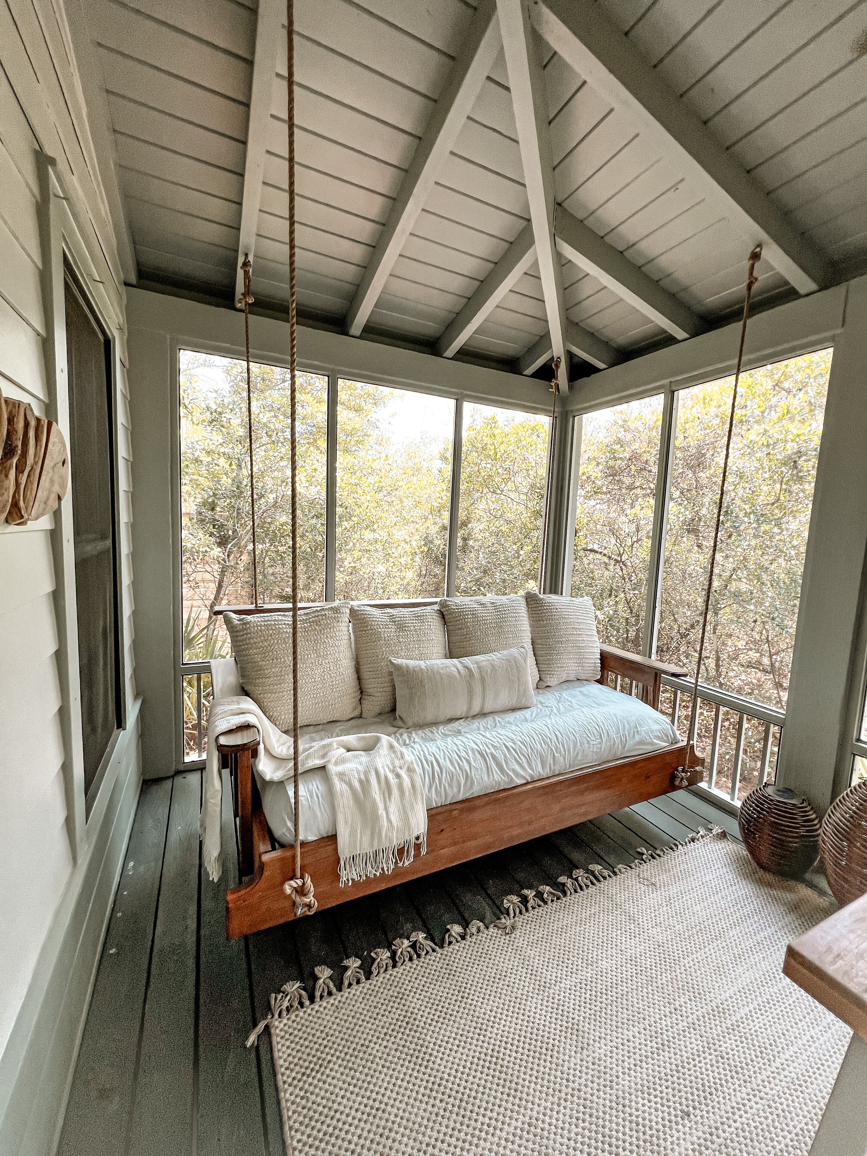 Golf Cart! 300 FT to Seasonally Heated Pool! 4 Bikes! Walk to the Beach! Footprints in the Sand 30A