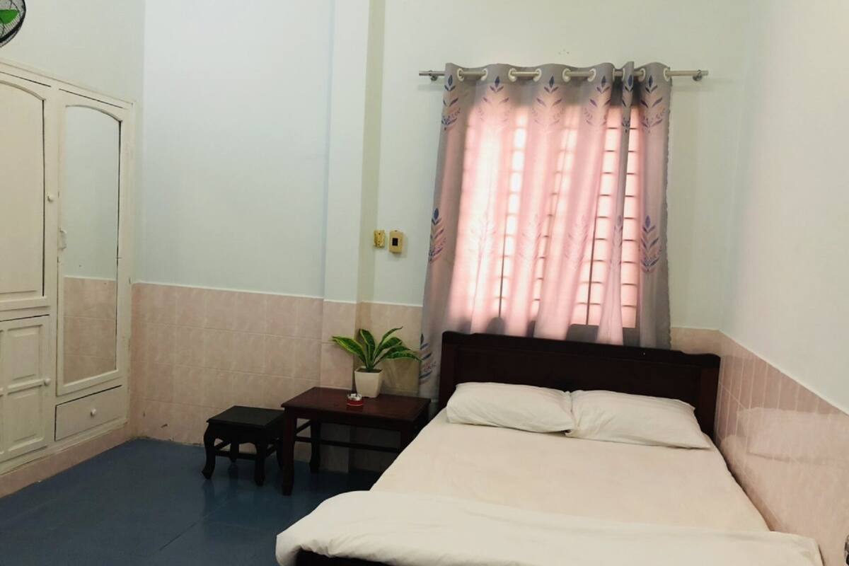 Phòng đôi cơ bản | Truy cập Internet không dây, bộ trải giường 