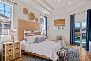 4 habitaciones, tabla de planchar con plancha, cuna de viaje y wifi 