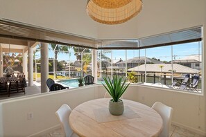 Dining - Stunning Saltwater Canal Home with Infinity Pool (Palm Coast)