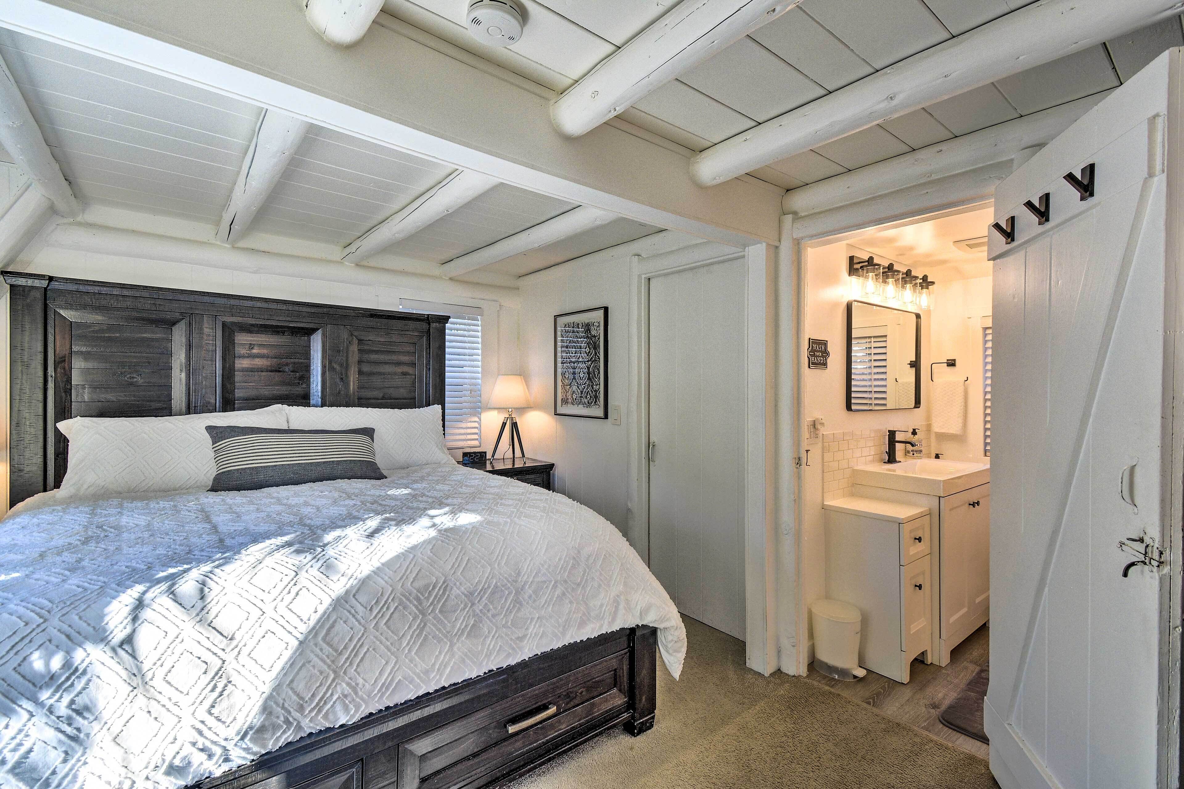 Puget Sound Cabin with Hot Tub and Water Views!