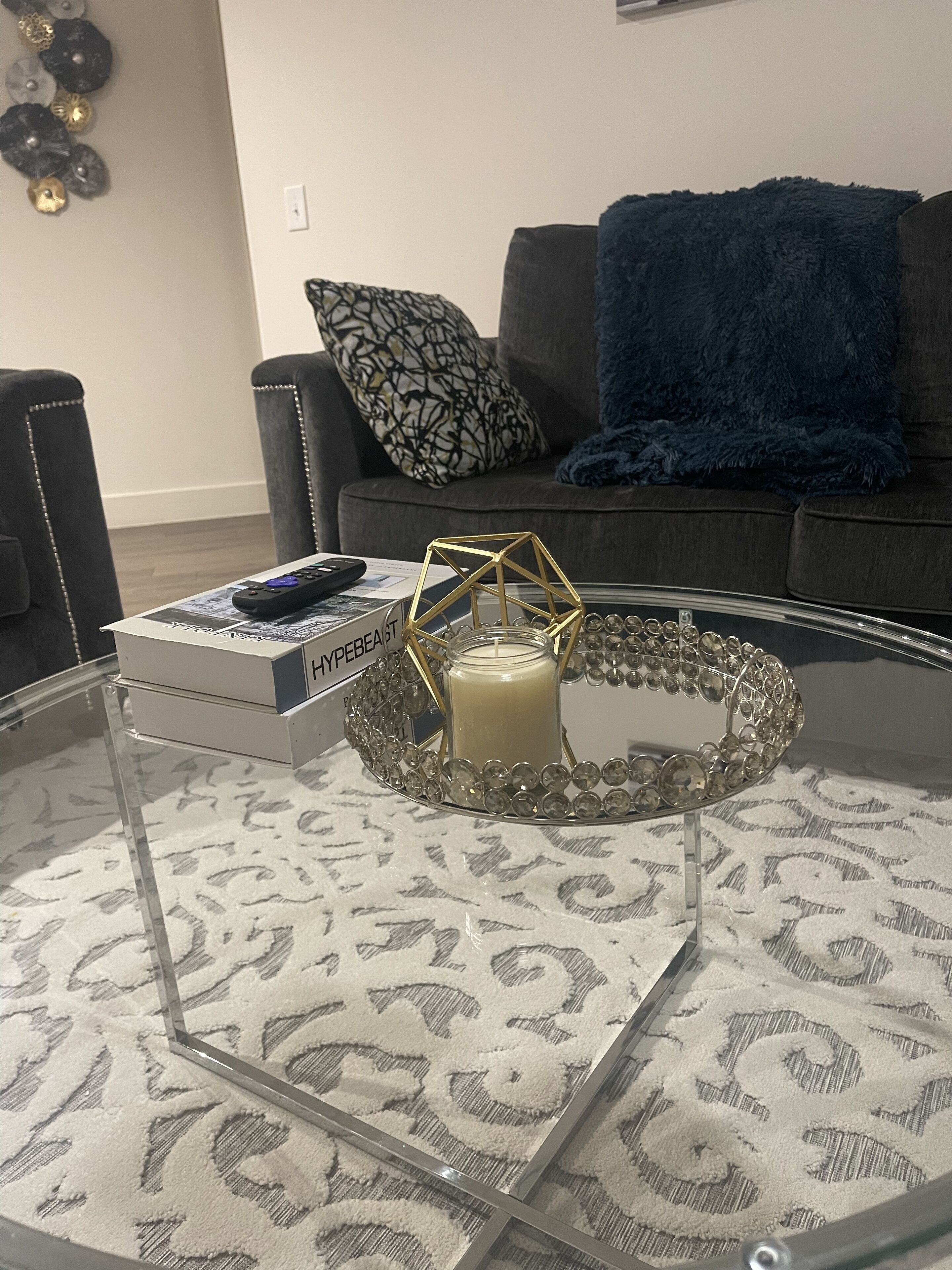 Cozy, luxury 2bd 2bth midtown rental with pool