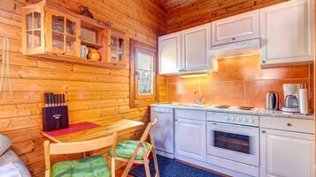 Fridge, oven, dishwasher