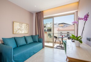 Ropa de cama de alta calidad, cubrecamas y colchones con pillow-top 