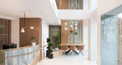 M City Hotel