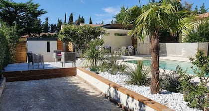 Bastide des Tilleuls, a quiet and shaded retreat between Saint-Rémy-de-Provence and Avignon