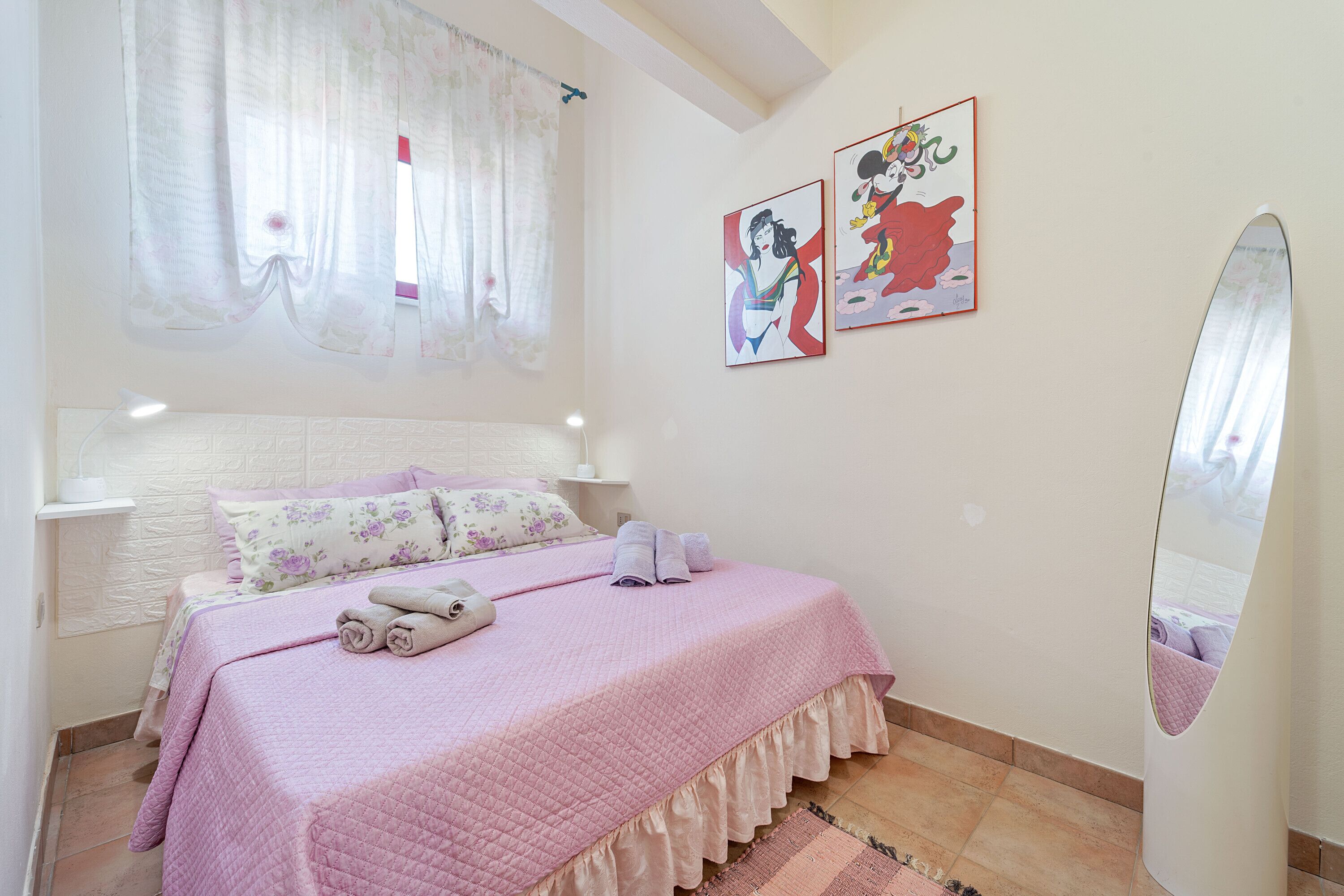 Casa vacanze 'Casetta Angela' con barbecue, giardino in comune e Wi-Fi